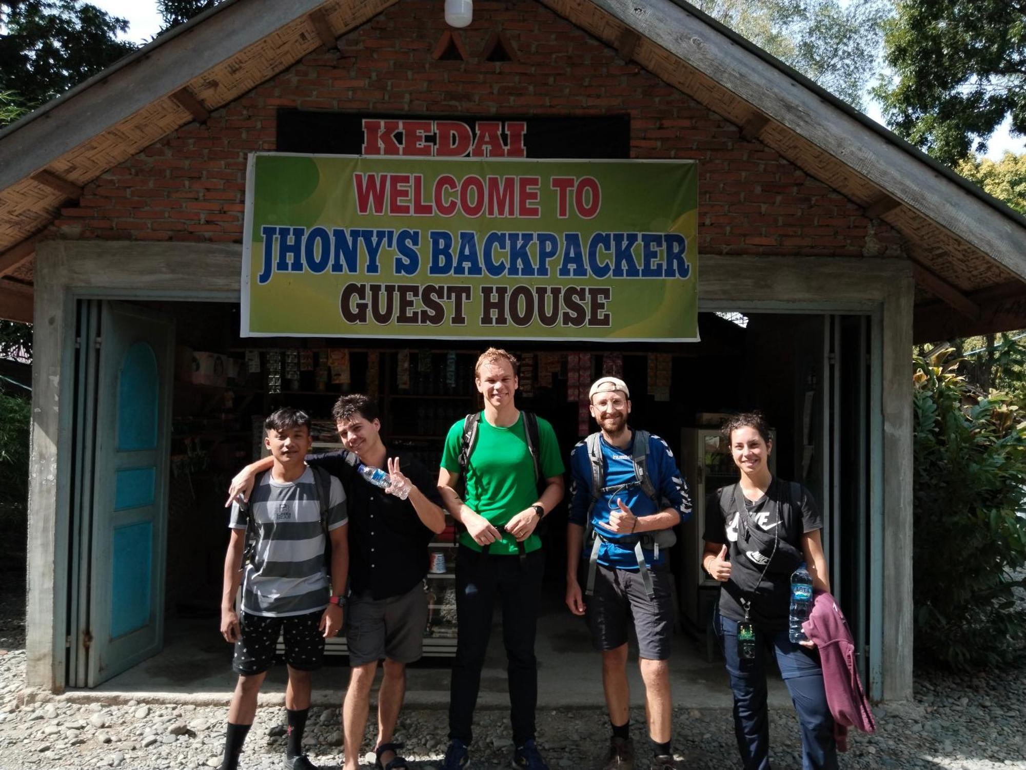Jhony'S Backpacker-Guest House Only Stay Here Book Treking With Us Bukit Lawang Εξωτερικό φωτογραφία
